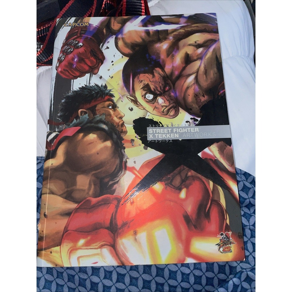 Street Fighter X (Cross) Tekken Art Works‎ (Capcom Official Books)